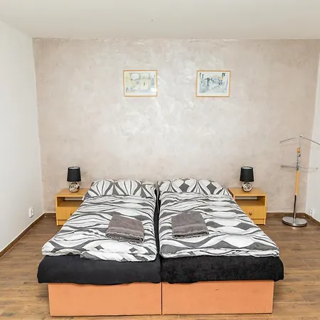 Apartment Pod Ripem