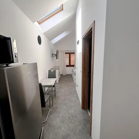 Apartment Pod Ripem