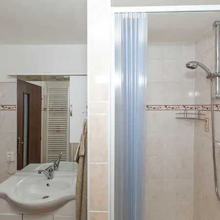 Pod Ripem Apartment Roudnice nad Labem